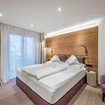 Silvretta & Hotel 4*