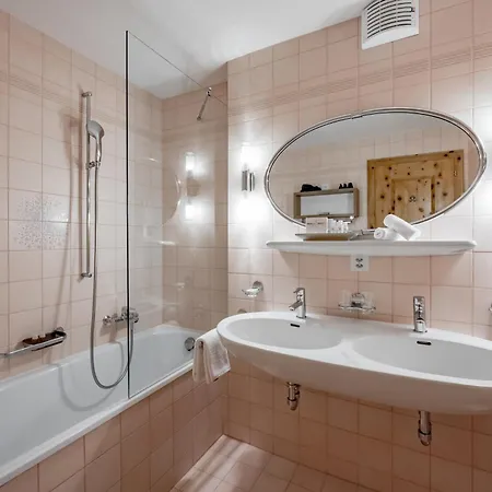 Hotel Silvretta & Samnaun