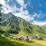 Отель Silvretta & 4*